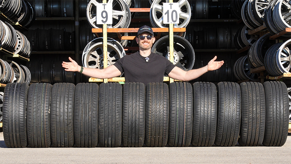 Jonathan Benson avec les pneus d'essai